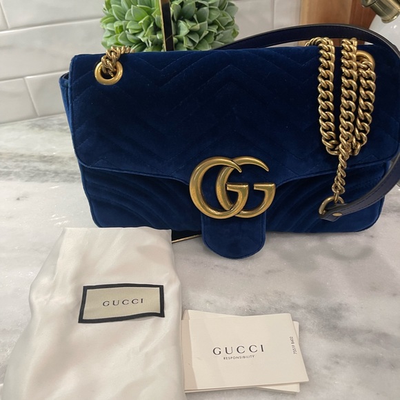 Authentic Blue suede Gucci Marmont Bag - Picture 7 of 10
